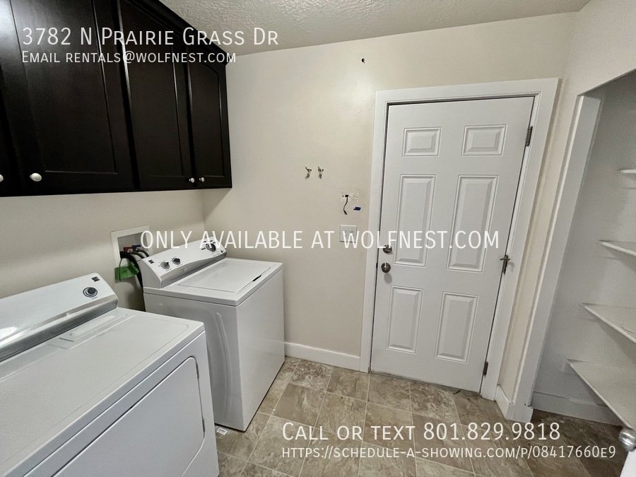 Beautiful 3 Bed Lehi Townhome! No Deposit Option! property image