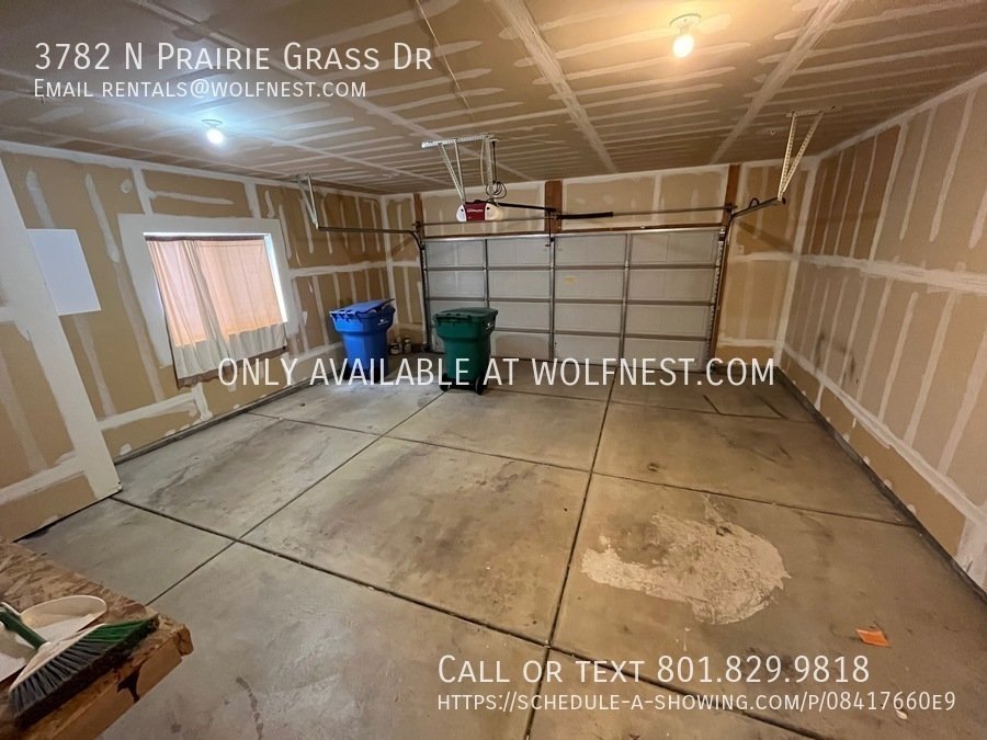 Beautiful 3 Bed Lehi Townhome! No Deposit Option! property image
