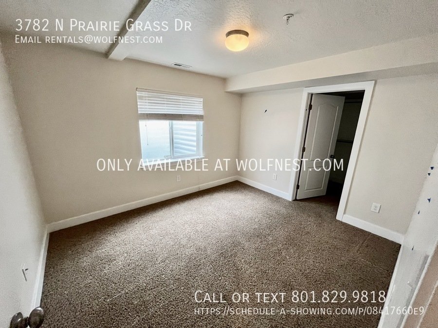Beautiful 3 Bed Lehi Townhome! No Deposit Option! property image