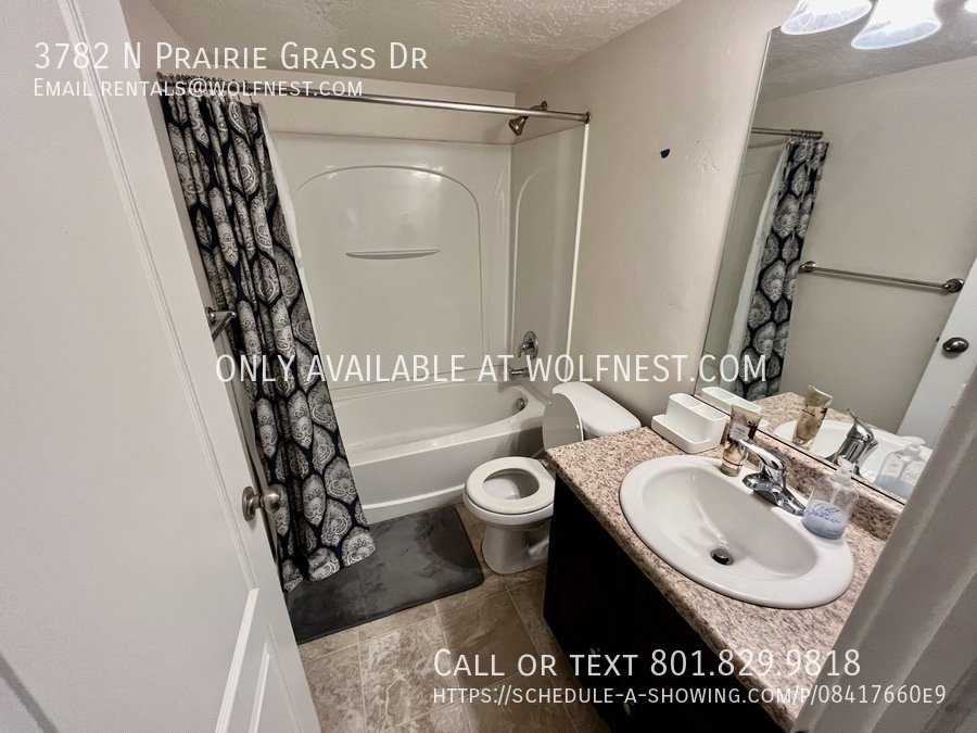 Beautiful 3 Bed Lehi Townhome! No Deposit Option! property image
