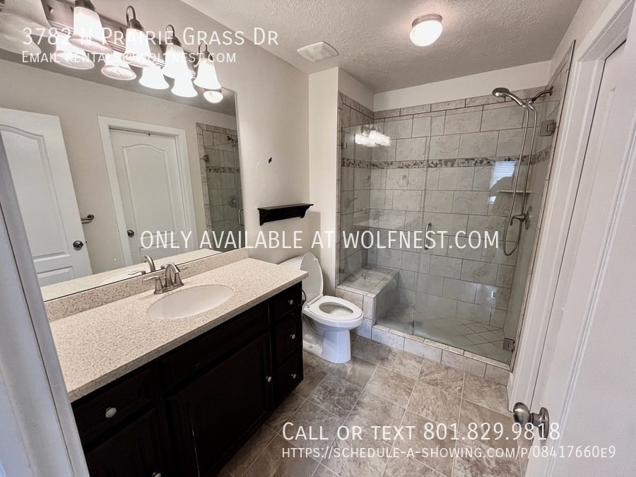 Beautiful 3 Bed Lehi Townhome! No Deposit Option! property image
