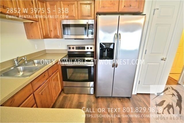 Lovely 3 Bed West Haven Townhome! No Deposit Option! property image