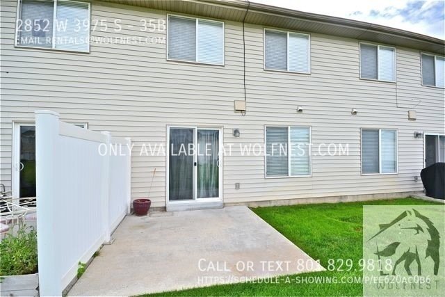 Lovely 3 Bed West Haven Townhome! No Deposit Option! property image