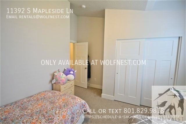 Incredible 5 Bed Sandy Townhome! No Deposit Option! property image