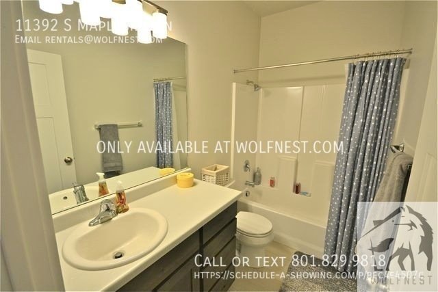 Incredible 5 Bed Sandy Townhome! No Deposit Option! property image