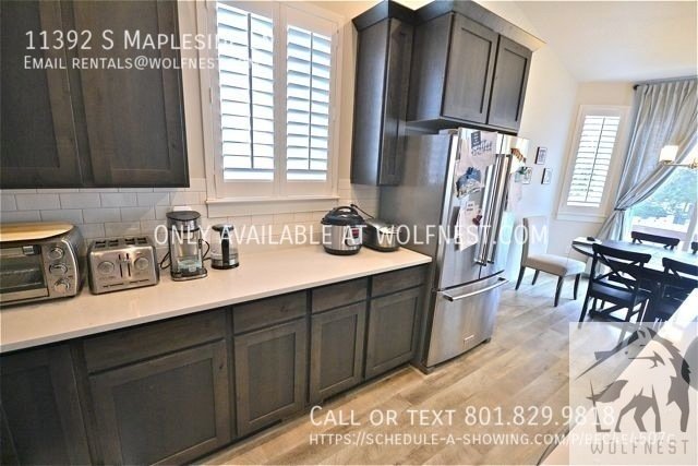 Incredible 5 Bed Sandy Townhome! No Deposit Option! property image