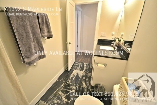 Incredible 5 Bed Sandy Townhome! No Deposit Option! property image