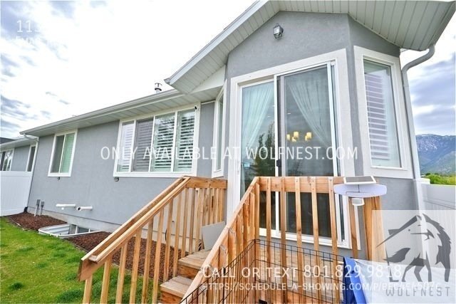 Incredible 5 Bed Sandy Townhome! No Deposit Option! property image