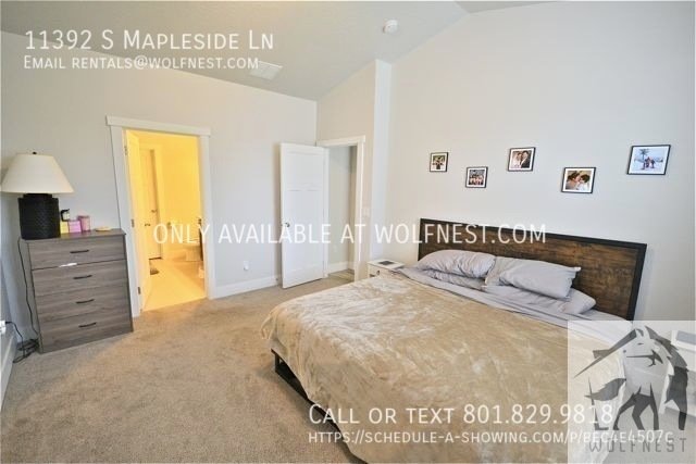 Incredible 5 Bed Sandy Townhome! No Deposit Option! property image