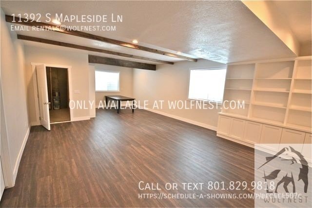 Incredible 5 Bed Sandy Townhome! No Deposit Option! property image