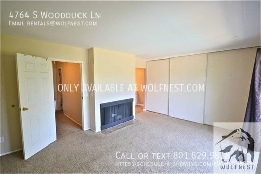 Stunning 2 Bed Holladay Townhome! No Security Option! property image