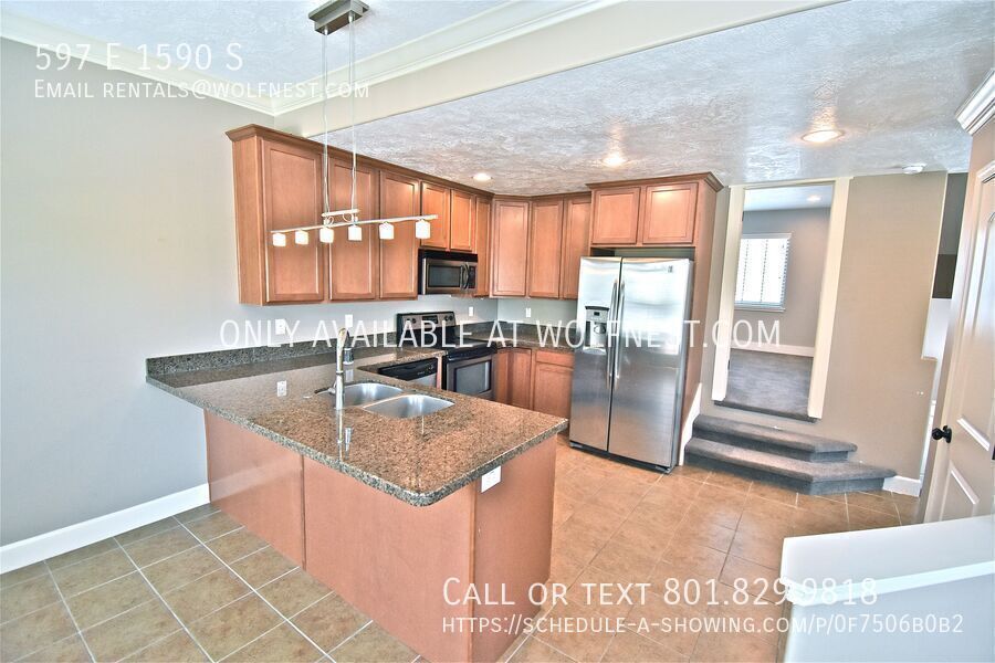 Beautiful 3 Bed Lehi Townhome! No Deposit Option! property image