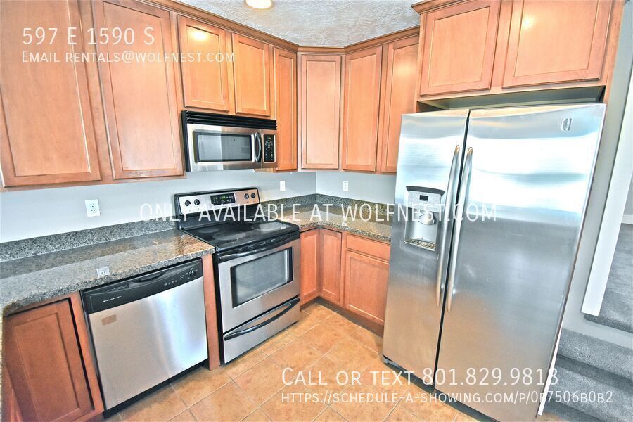 Beautiful 3 Bed Lehi Townhome! No Deposit Option! property image