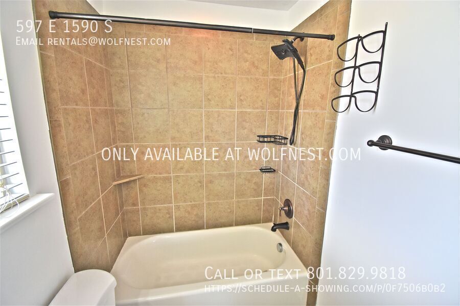 Beautiful 3 Bed Lehi Townhome! No Deposit Option! property image