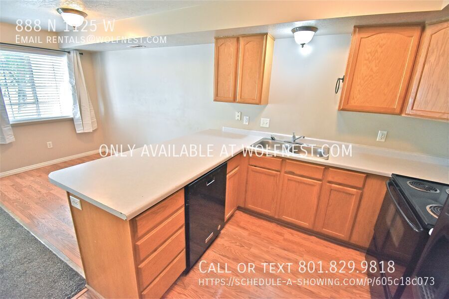Lovely 3 Bed Layton Townhome! No Deposit Option! property image