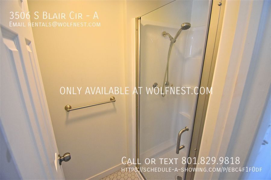 Newly Updated 3 Bed Salt Lake Unit! No Deposit Option! property image