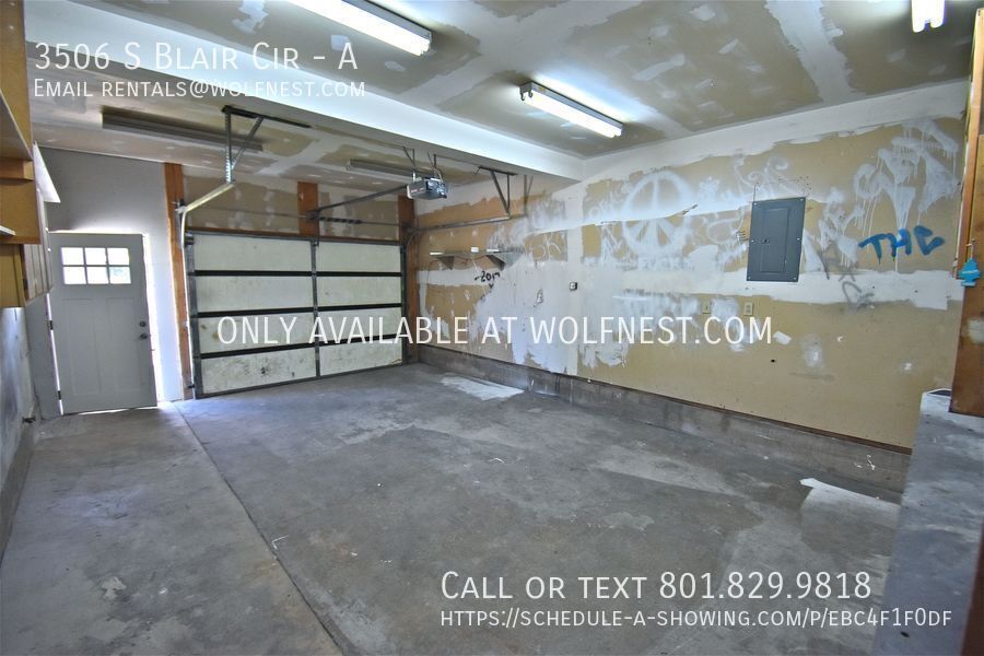 Newly Updated 3 Bed Salt Lake Unit! No Deposit Option! property image