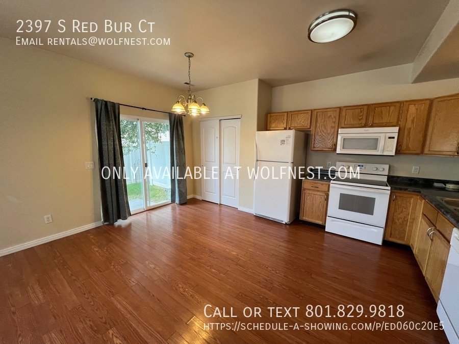 Lovely 3 Bed West Valley Townhome! No Deposit Option! property image
