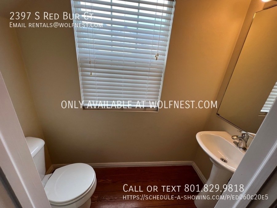 Lovely 3 Bed West Valley Townhome! No Deposit Option! property image