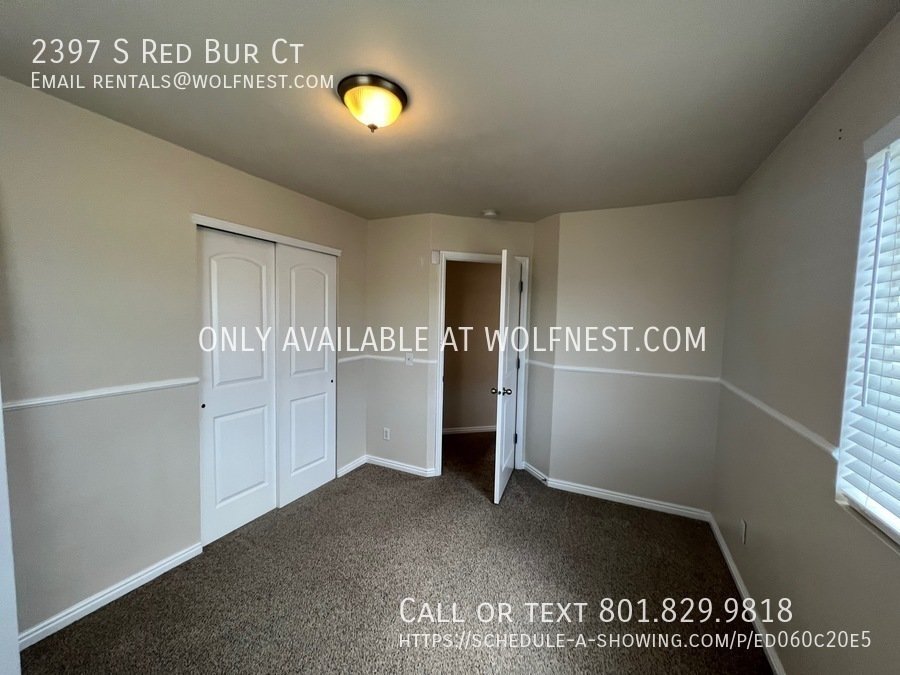 Lovely 3 Bed West Valley Townhome! No Deposit Option! property image