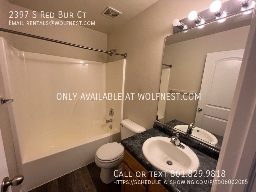 Lovely 3 Bed West Valley Townhome! No Deposit Option! property image