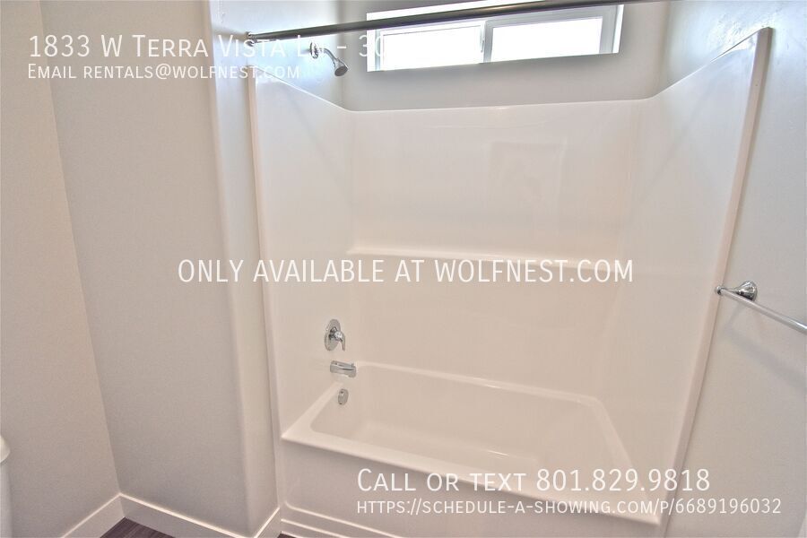 Amazing 3 Bed Eagle Mountain Condo! No Deposit Option! property image