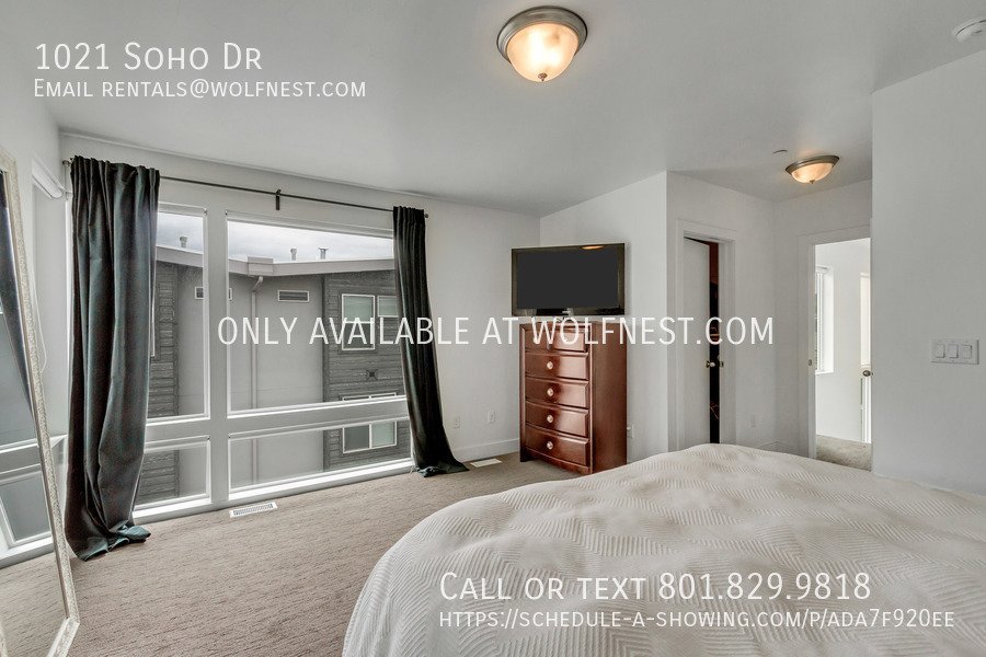 Luxurious 3 Bed Midvale Townhome! No Deposit Option! property image