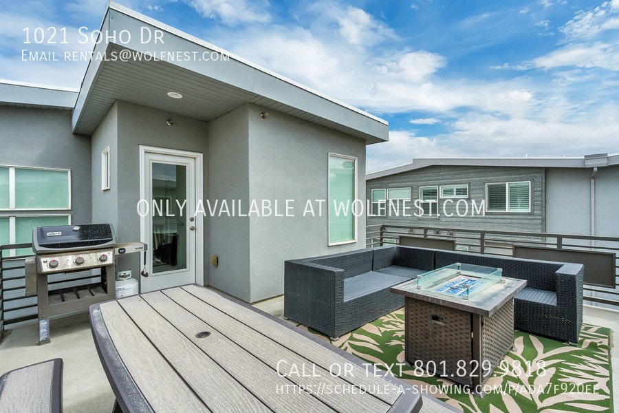 Luxurious 3 Bed Midvale Townhome! No Deposit Option! property image