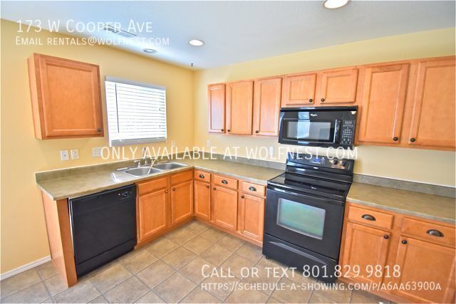 Beautiful 3 Bed Saratoga Springs Home! No Deposit Option! property image