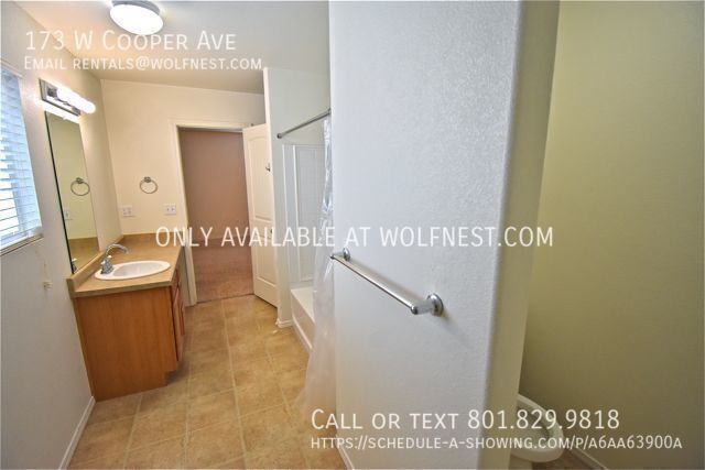 Beautiful 3 Bed Saratoga Springs Home! No Deposit Option! property image