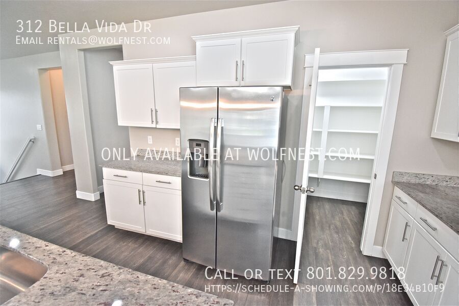 Stunning 4 Bed Eaglewood Home! No Deposit Option! property image
