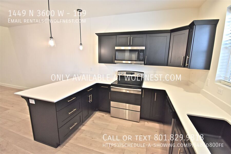 Stunning 3 Bed Lehi Townhome! No Deposit Option! property image