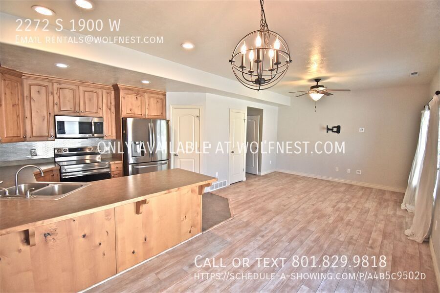 Wonderful 3 Bed Woods Cross Townhome! No Deposit Option! property image