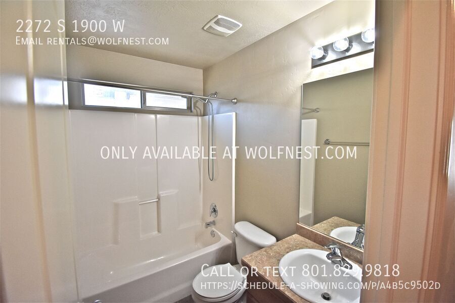 Wonderful 3 Bed Woods Cross Townhome! No Deposit Option! property image