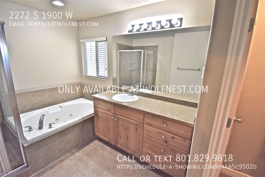 Wonderful 3 Bed Woods Cross Townhome! No Deposit Option! property image
