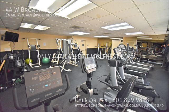Remodeled 2 Bed Downtown Condo! No Deposit Option! property image