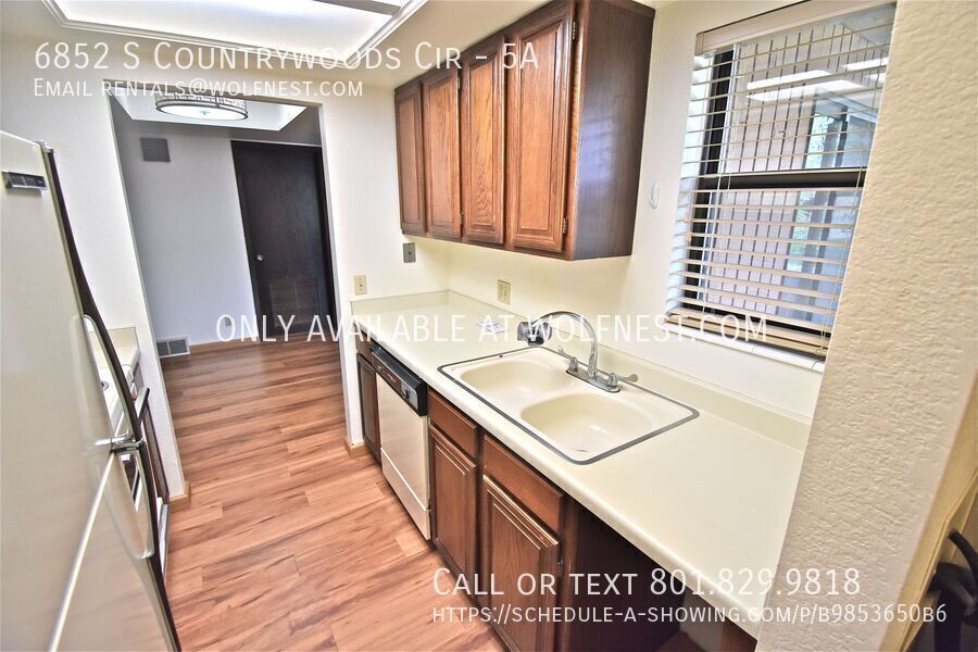 Stunning 1 Bed Midvale Condo! No Deposit Option! property image