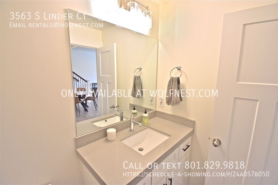 Stunning 4 Bed West Valley Townhome! No Deposit Option! property image