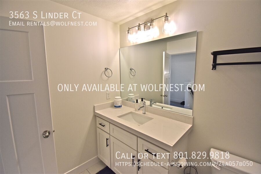 Stunning 4 Bed West Valley Townhome! No Deposit Option! property image