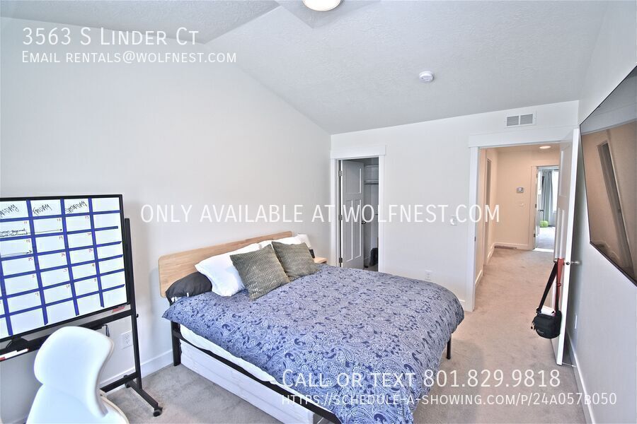 Stunning 4 Bed West Valley Townhome! No Deposit Option! property image