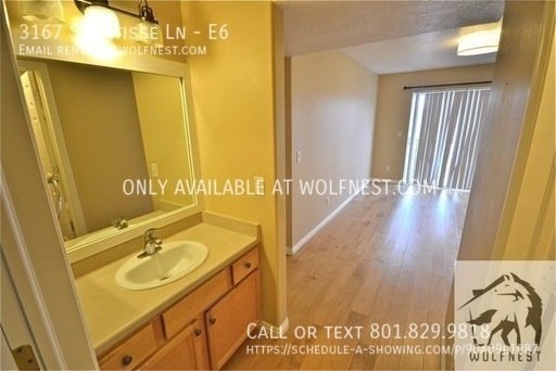 Immaculate 3 Bed West Valley Condo! No Deposit Option! property image