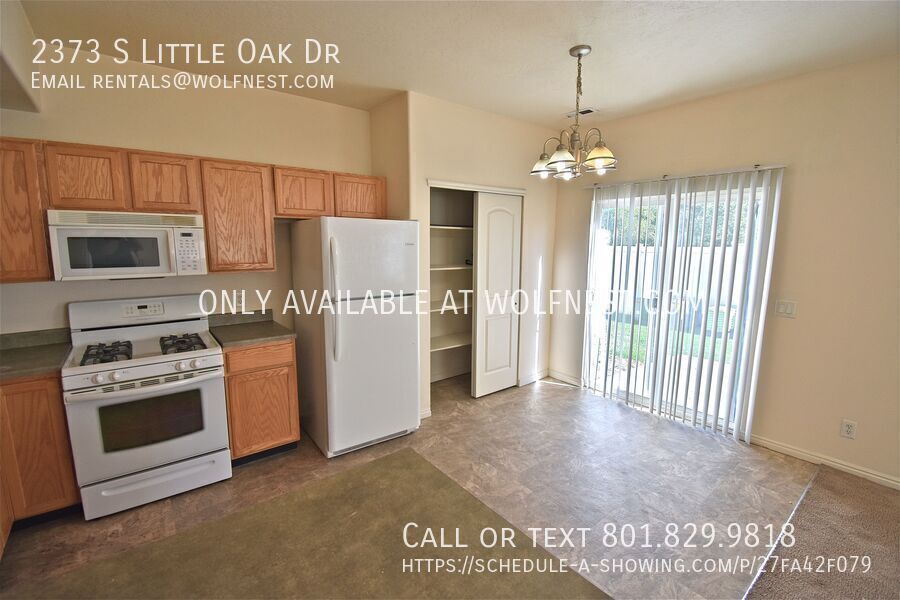 Lovely 3 Bed West Valley Townhome! No Deposit Option! property image