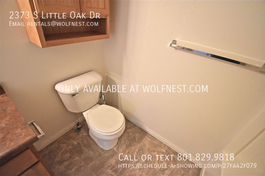 Lovely 3 Bed West Valley Townhome! No Deposit Option! property image