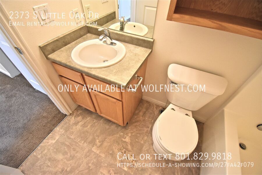 Lovely 3 Bed West Valley Townhome! No Deposit Option! property image