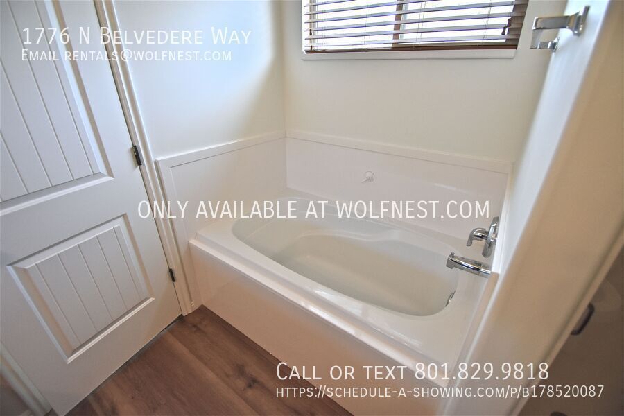 Beautiful 3 Bed Layton Home! No Deposit Option! property image