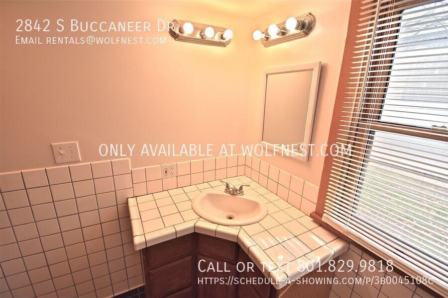 Spacious 2+ Bed Magna Home! No Deposit Option! property image