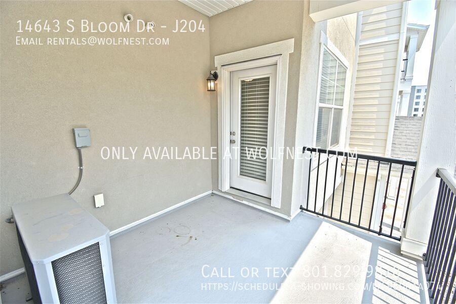 Stunning 3 Bed Herriman Condo! No Deposit Option! property image