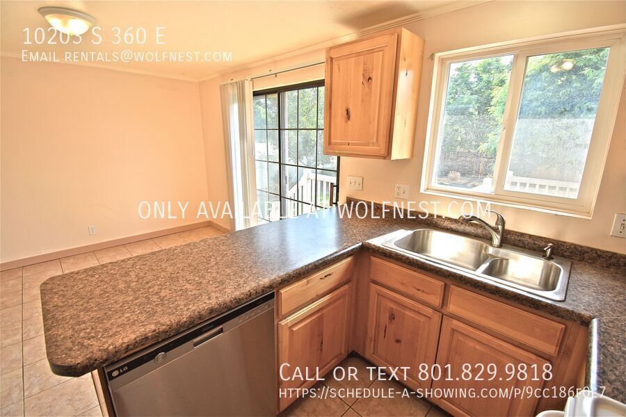 Amazing 4 Bed Sandy Home! No Deposit Option! property image