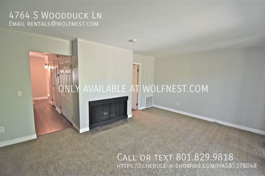 Stunning 2 Bed Holladay Townhome! No Security Option! property image
