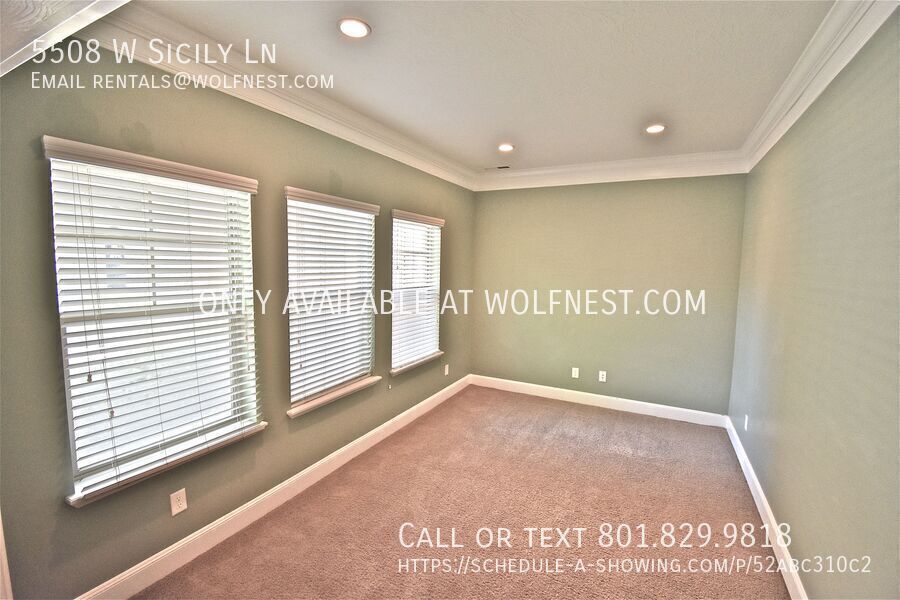 Sensational 3 Bed Highland Townhome! No Deposit Option! property image
